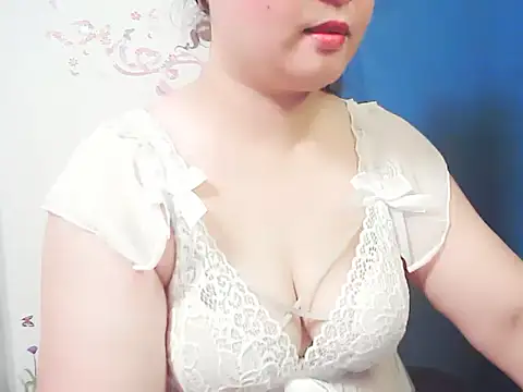 xiaorou-z online show from 10.07.25