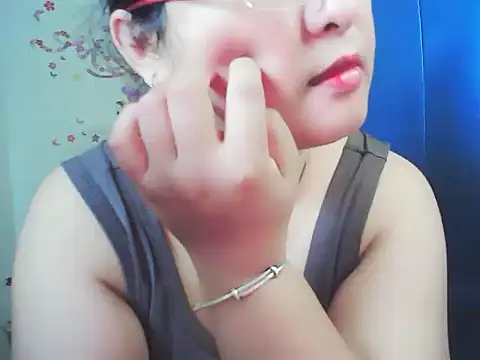 xiaorou-z online show from 10.11.25