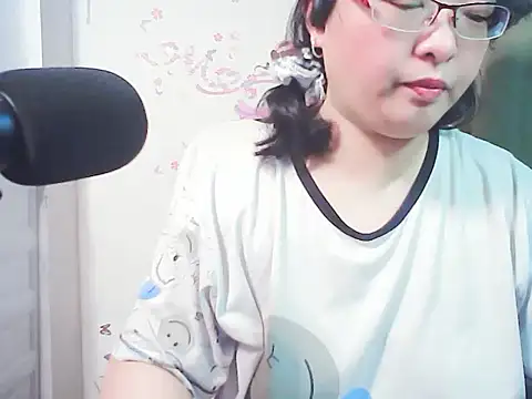 xiaorou-z online show from 02.25.26