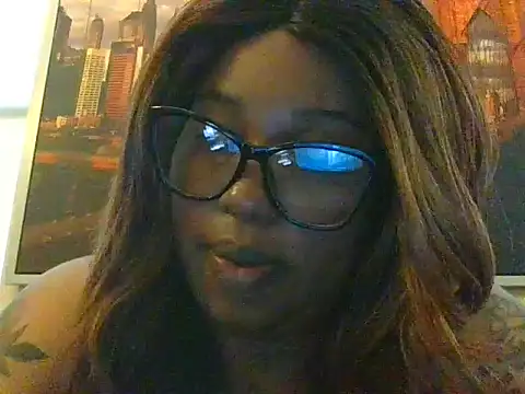 Snapshot of ShaBrimDaPornstar chatting on 09.11.25 ShaBrimDaPornstar online show from 09.11.25