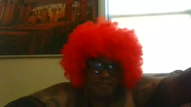 Snapshot of ShaBrimDaPornstar chatting on 10.07.25 ShaBrimDaPornstar online show from 10.07.25