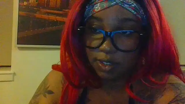 Snapshot of ShaBrimDaPornstar chatting on 10.08.25 ShaBrimDaPornstar online show from 10.08.25