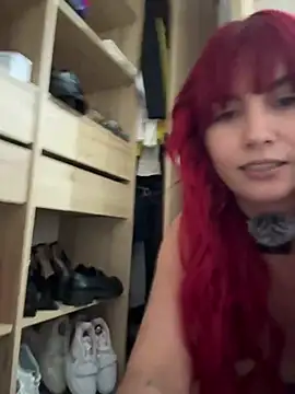 zafiro mo0n online show from 03.19.25