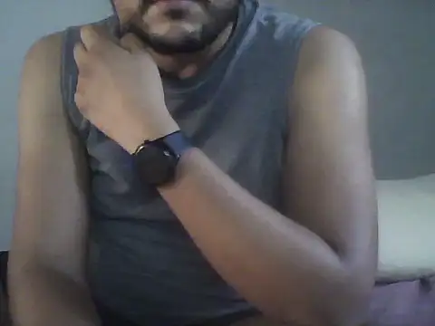 Snapshot of Gdlgayclouds chatting on 10.27.25 Gdlgayclouds online show from 10.27.25