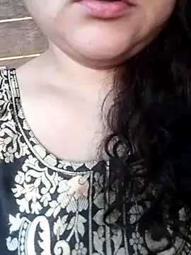 Snapshot of Doll_Nepali chatting on 02.26.25 Doll Nepali online show from 02.26.25