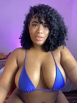 Snapshot of Tyra_Privacy chatting on 10.19.25 Tyra Privacy online show from 10.19.25