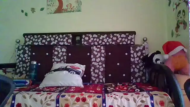 Snapshot of NautyBabe chatting on 01.19.25 NautyBabe online show from 01.19.25