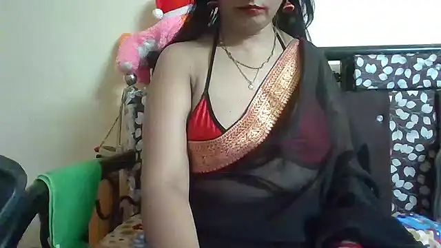 Snapshot of NautyBabe chatting on 09.18.25 NautyBabe online show from 09.18.25