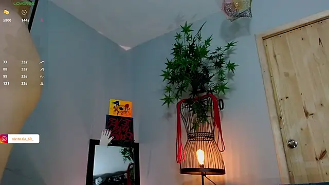 VickyJackson  online show from 12.09.24