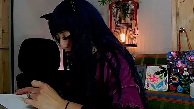 VickyJackson  online show from 12.10.24