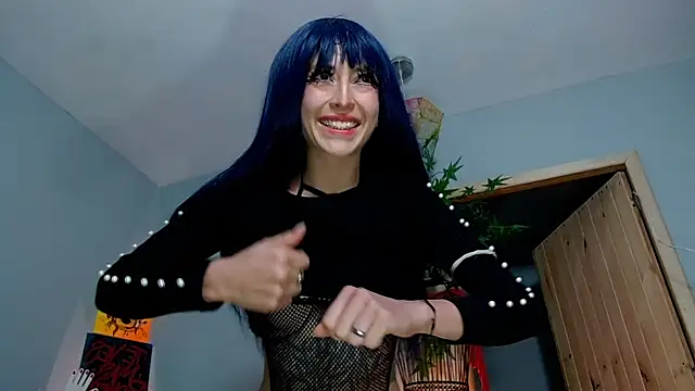 VickyJackson  online show from 12.11.24