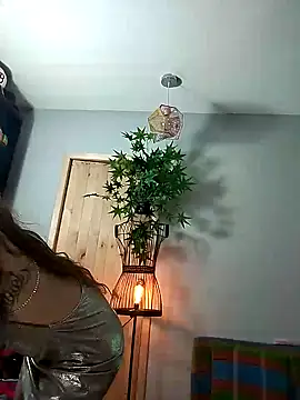 VickyJackson  online show from 01.16.25