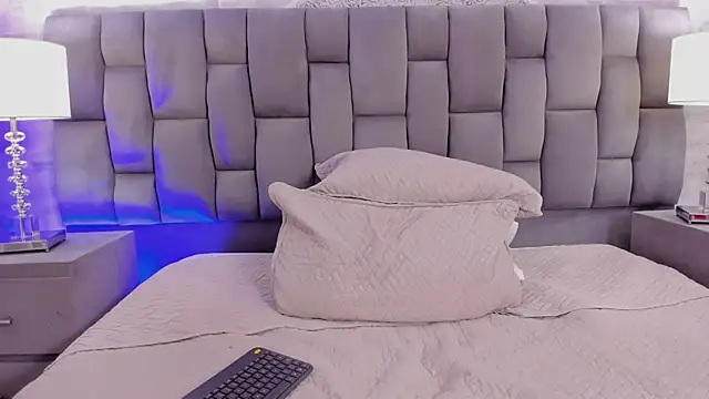 Snapshot of CinthiaCollins chatting on 02.07.25 CinthiaCollins online show from 02.07.25