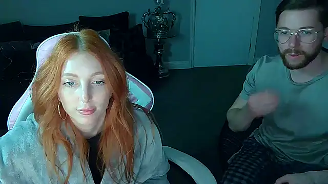 Red firesquirt online show from 03.16.25