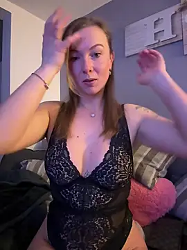 BunnyDiamond1 online show from 02.05.26