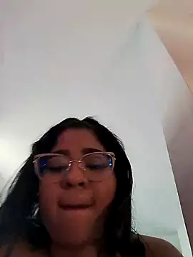 Yelly online show from 02.12.26