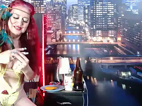 Lucy mature8 online show from 01.12.25