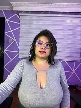 MiiaaJoness online show from 07.17.26