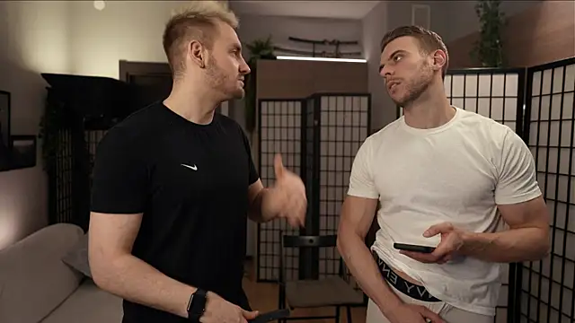 Snapshot of enjoy_me chatting on 03.06.25 enjoy me online show from 03.06.25