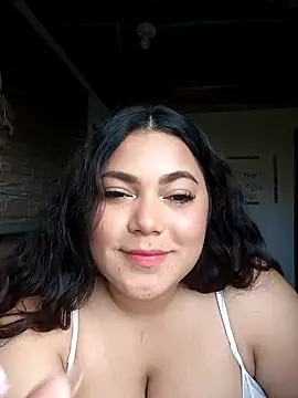 girl milk2 online show from 12.09.24