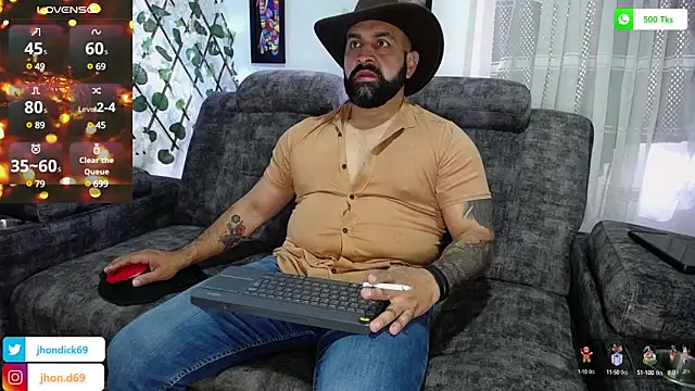 Snapshot of JD-69 chatting on 01.11.25 JD-69 online show from 01.11.25