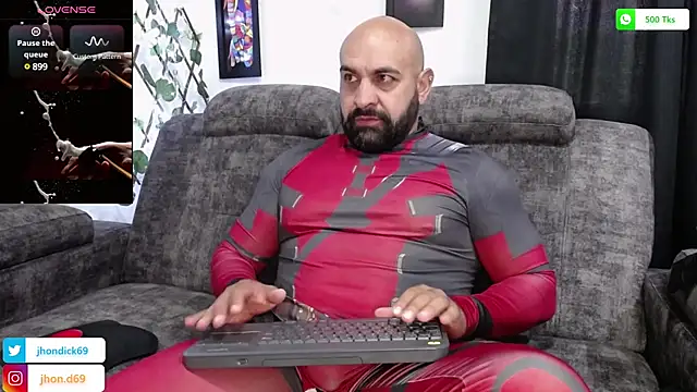 Snapshot of JD-69 chatting on 03.12.25 JD-69 online show from 03.12.25