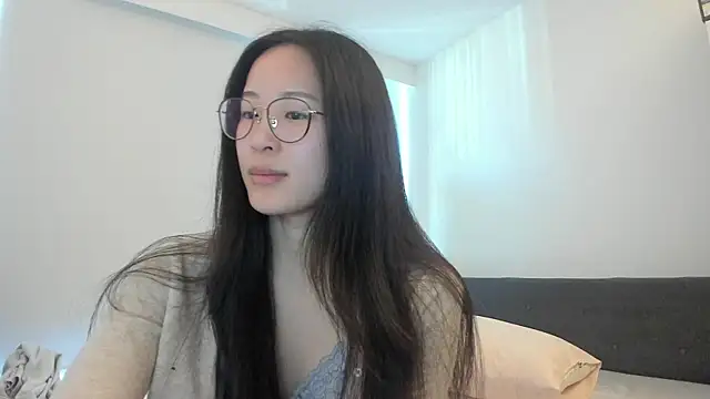 Snapshot of secretgirlfriendxo chatting on 06.16.26 secretgirlfriendxo online show from 06.16.26