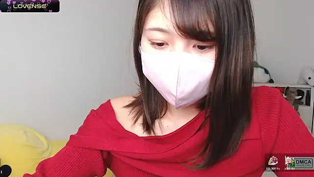 Snapshot of SUZU_ chatting on 02.10.25 SUZU online show from 02.10.25