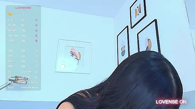 Snapshot of littlee_emilyy_ chatting on 12.04.24 littlee emilyy  online show from 12.04.24