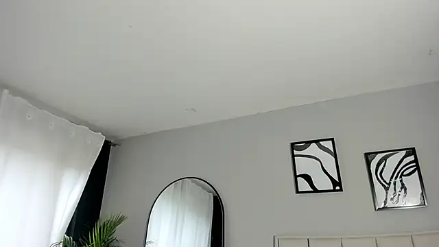 Snapshot of Im_Maite chatting on 09.12.25 Im Maite online show from 09.12.25