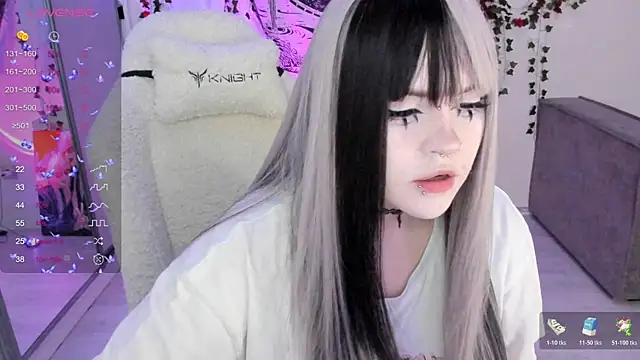 SelenaCute online show from 11.03.25