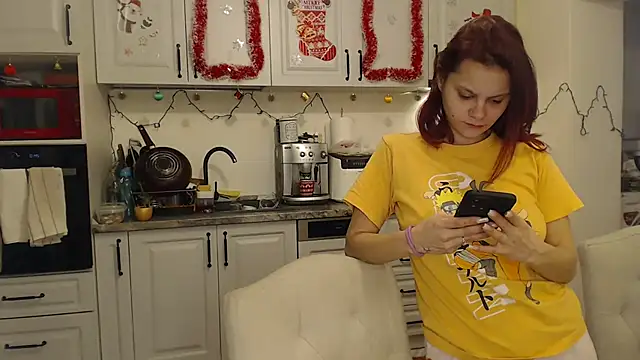 Snapshot of Tasty_Shape chatting on 01.21.25 Tasty Shape online show from 01.21.25