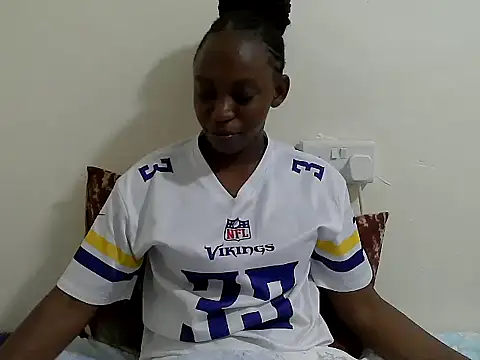 lizbela1 online show from 10.26.25