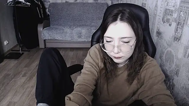 Snapshot of AmeliaKamishiro chatting on 01.19.25 AmeliaKamishiro online show from 01.19.25