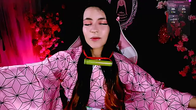 kitty roxy online show from 02.20.26