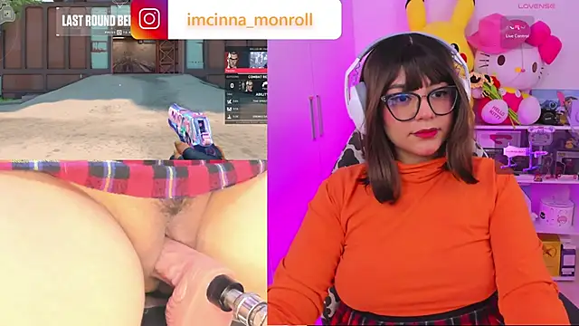 Snapshot of cinna_monroll chatting on 12.08.24 cinna monroll online show from 12.08.24