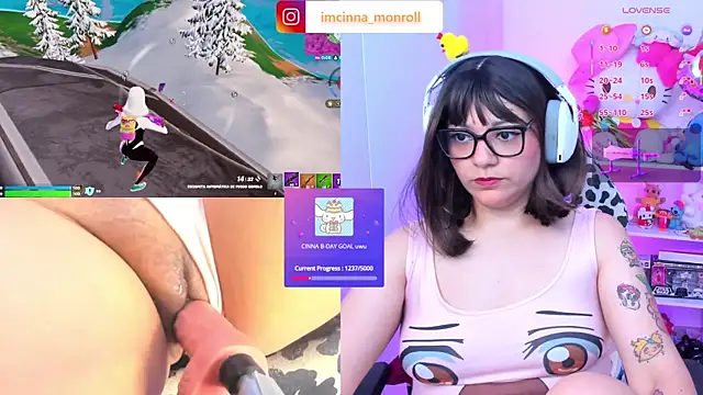 Snapshot of cinna_monroll chatting on 10.09.25 cinna monroll online show from 10.09.25