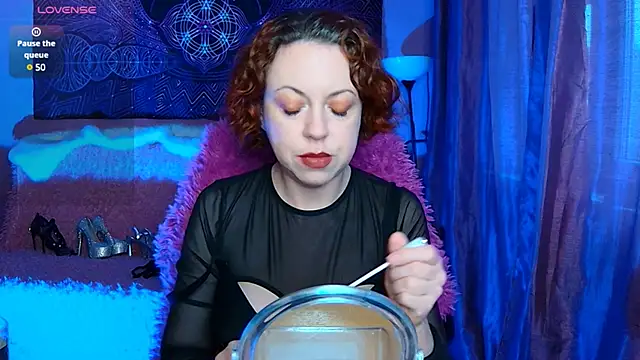 Snapshot of Helena__Femdom chatting on 02.28.25 Helena  Femdom online show from 02.28.25