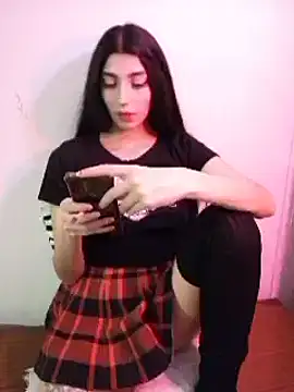 Snapshot of Felicia_smok3 chatting on 12.06.24 Felicia smok3 online show from 12.06.24