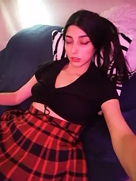 Snapshot of Felicia_smok3 chatting on 12.10.24 Felicia smok3 online show from 12.10.24