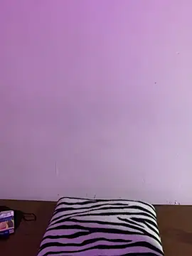 Snapshot of Felicia_smok3 chatting on 03.09.25 Felicia smok3 online show from 03.09.25