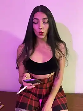 Snapshot of Felicia_smok3 chatting on 03.22.25 Felicia smok3 online show from 03.22.25