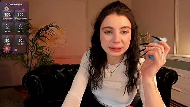 Ashley-Urban online show from 02.28.25