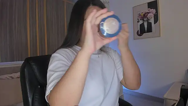 IsabellaAllen online show from 01.16.26