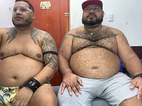 Snapshot of Latino_bigcock chatting on 09.12.25 Latino bigcock online show from 09.12.25