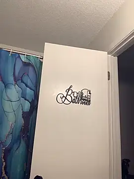 SweetHoneyBunz online show from 12.04.25