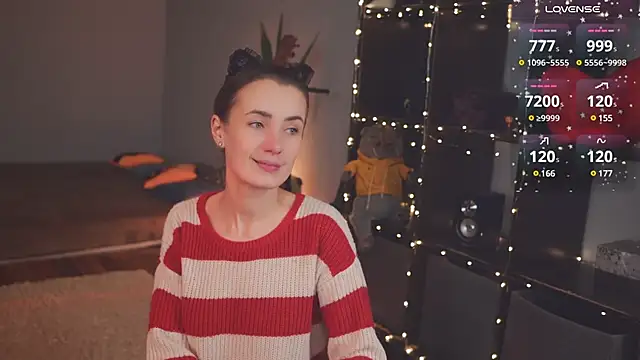 Snapshot of bananya_kitty chatting on 02.12.25 bananya kitty online show from 02.12.25