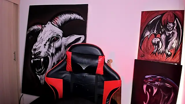 Snapshot of Rubyy-Rose1 chatting on 11.10.25 Rubyy-Rose1 online show from 11.10.25