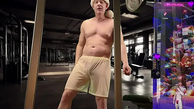 Snapshot of libo_horny_muscles chatting on 12.25.24 libo horny muscles online show from 12.25.24