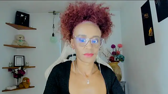 ScarlettMalbec online show from 12.31.24